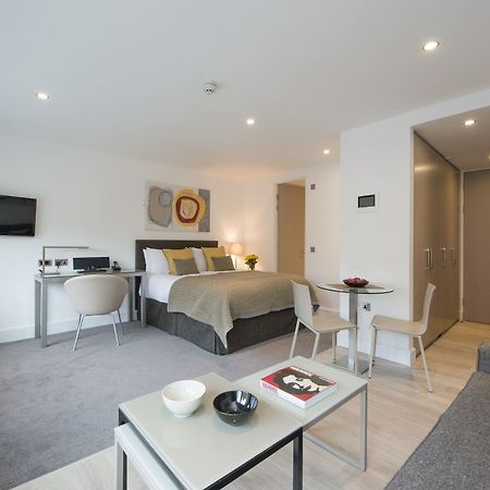The Rosebery By Supercity Aparthotels London Eksteriør billede