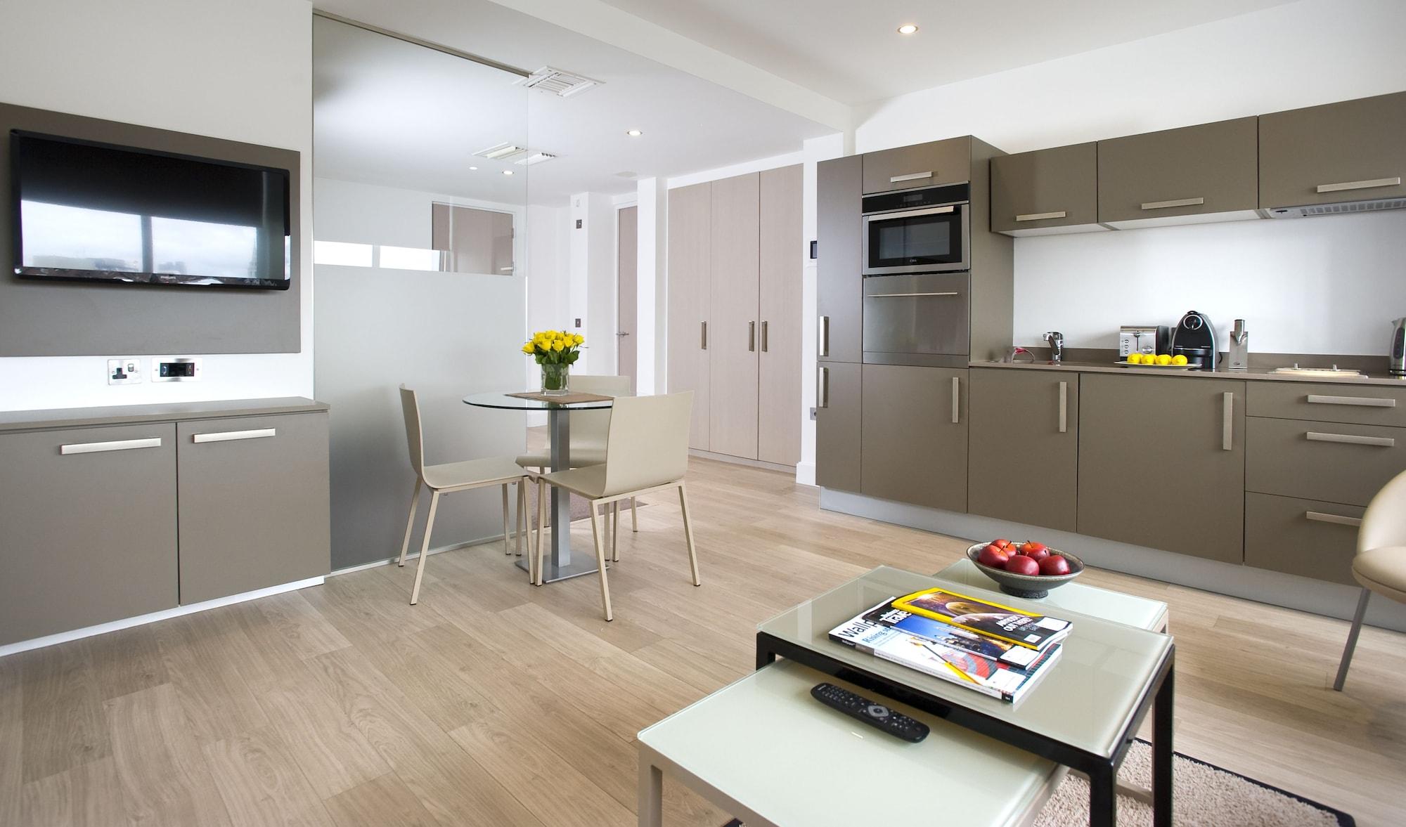 The Rosebery By Supercity Aparthotels London Eksteriør billede