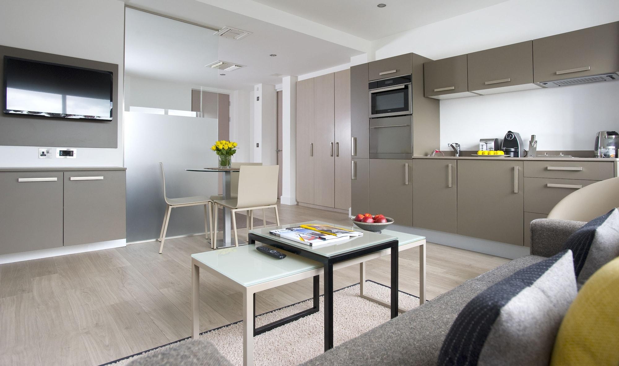 The Rosebery By Supercity Aparthotels London Eksteriør billede