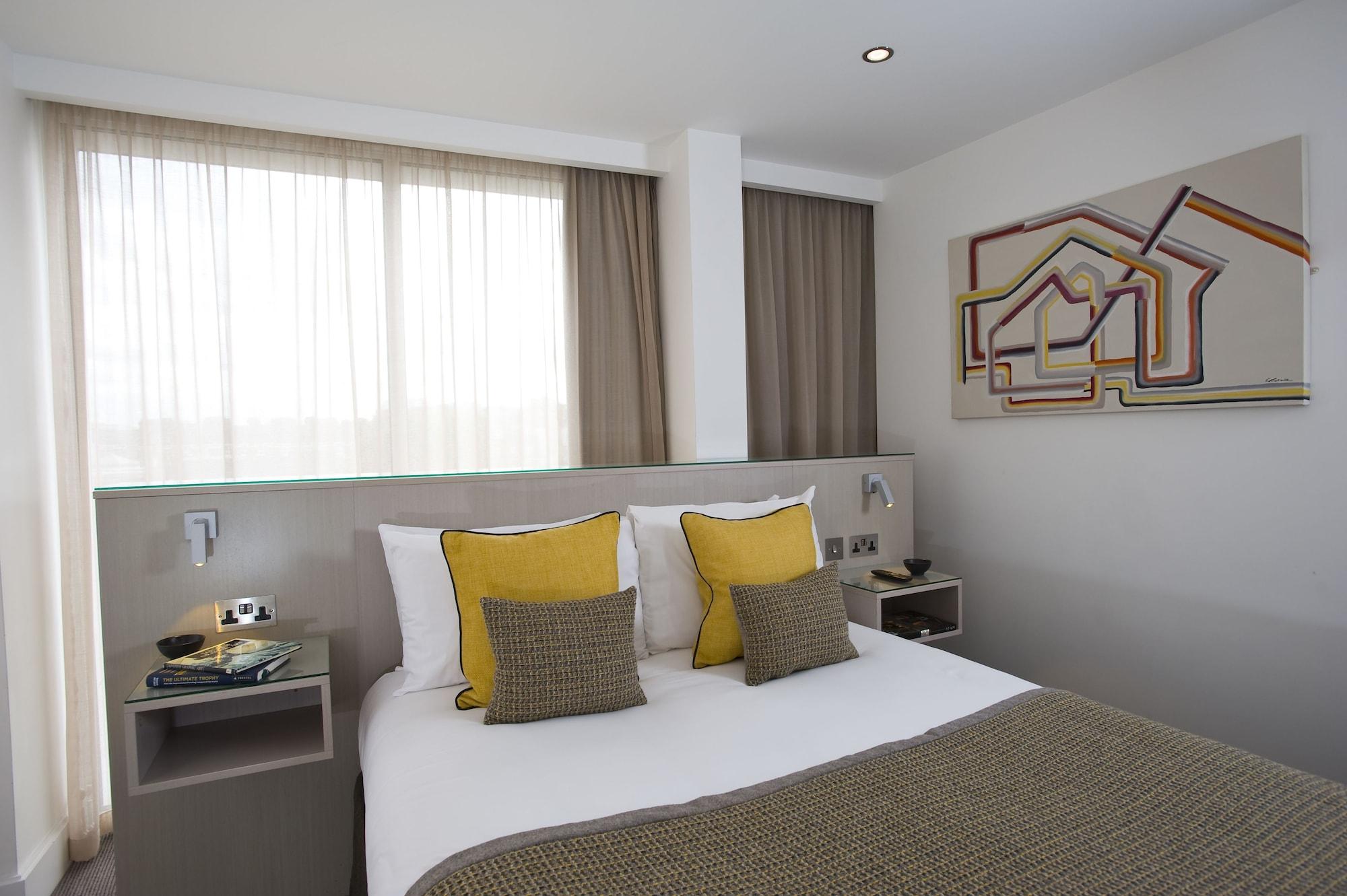 The Rosebery By Supercity Aparthotels London Eksteriør billede