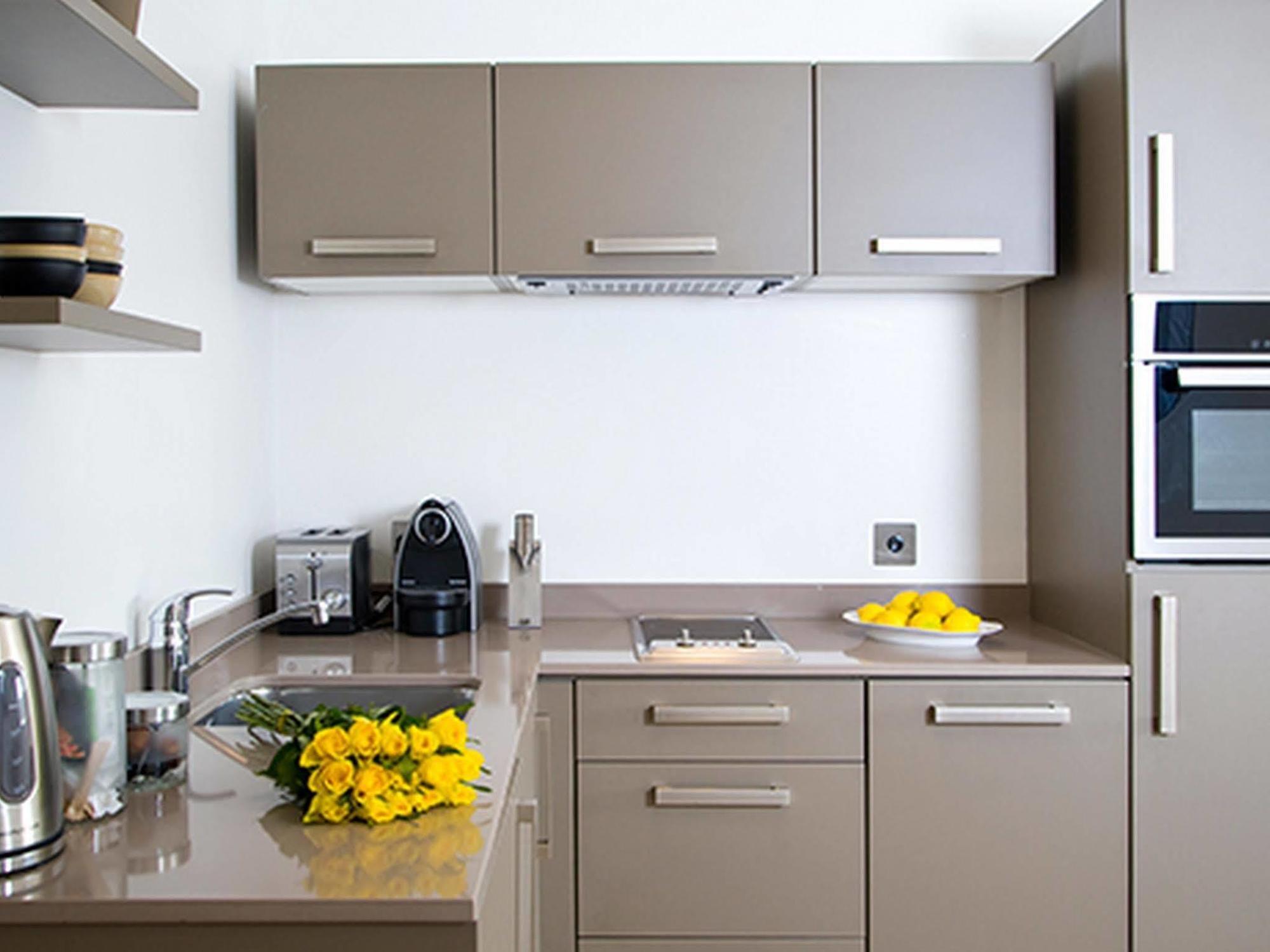 The Rosebery By Supercity Aparthotels London Eksteriør billede