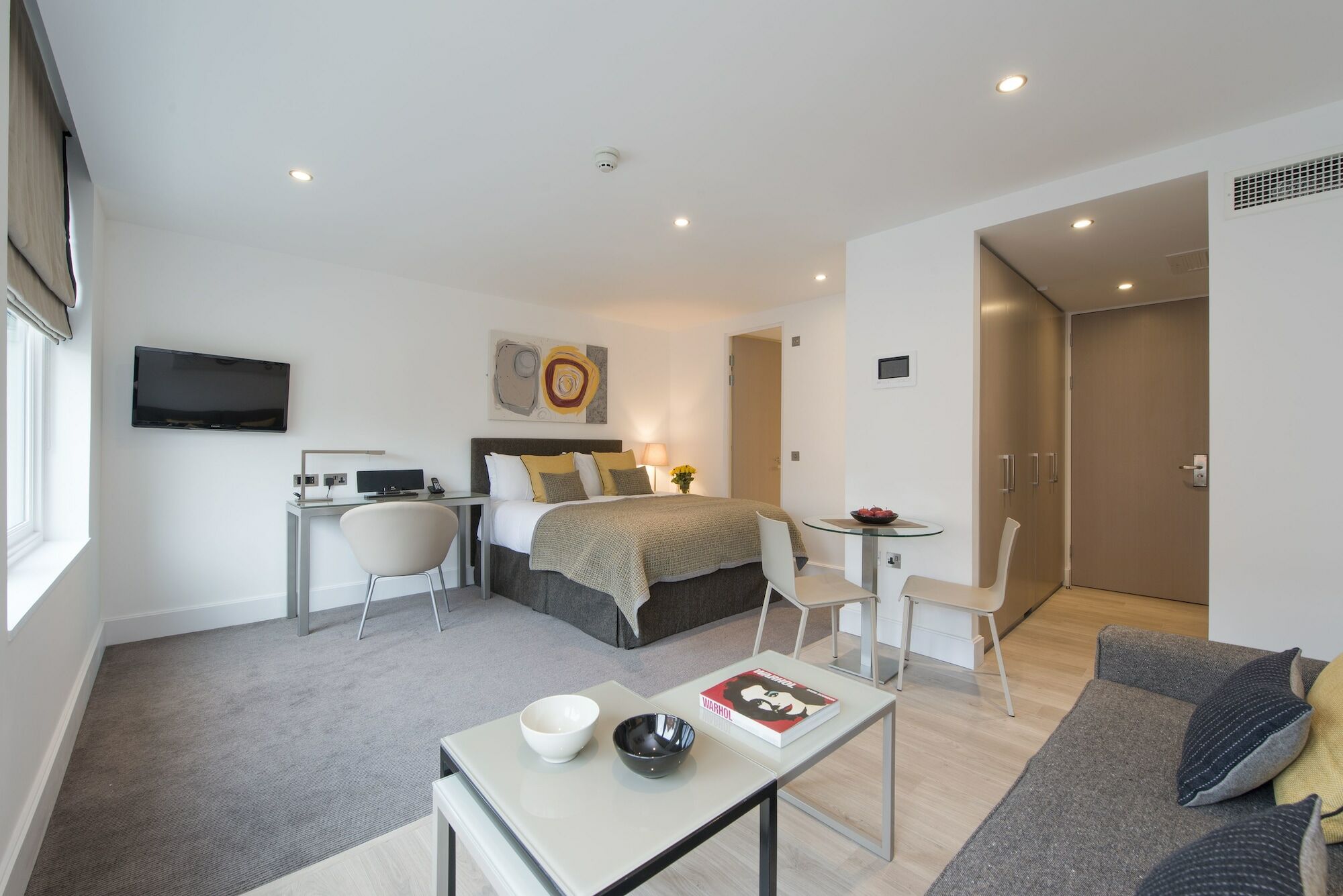 The Rosebery By Supercity Aparthotels London Eksteriør billede